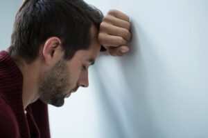 6 sinais de toxinas em excesso no corpo