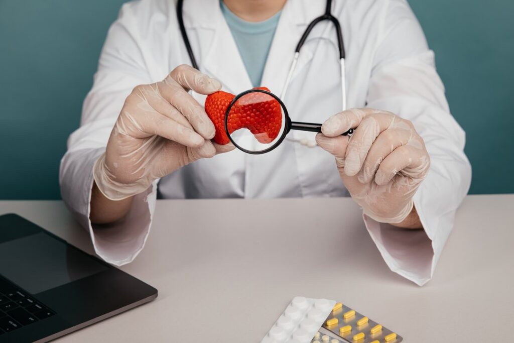 Por que a tireoide desregula?